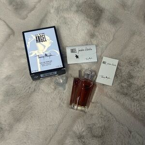 Thierry Mugler Angel La Rose Eau de Parfum - Rich Red Bottle